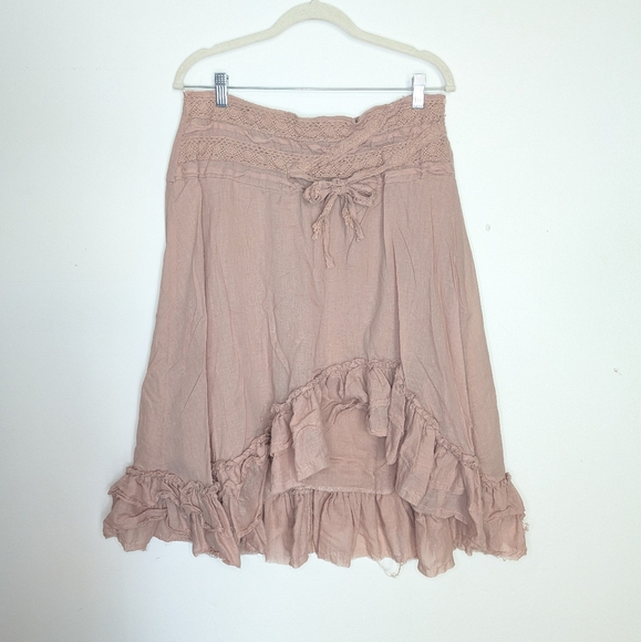 Early 2000s Raggedy Ann Corpse Bride Boho Midi Skirt with Ruffles and Lace - Picture 11 of 11